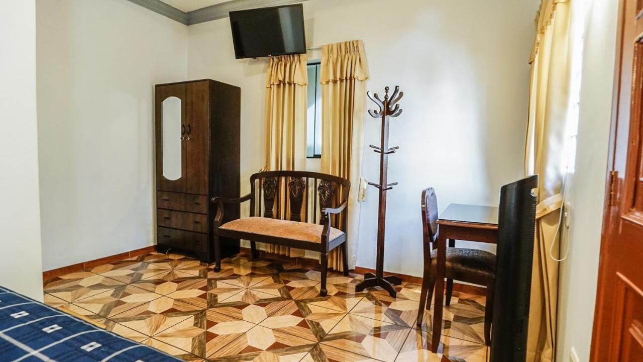 أريكيبا Hostal El Remanso الغرفة الصورة